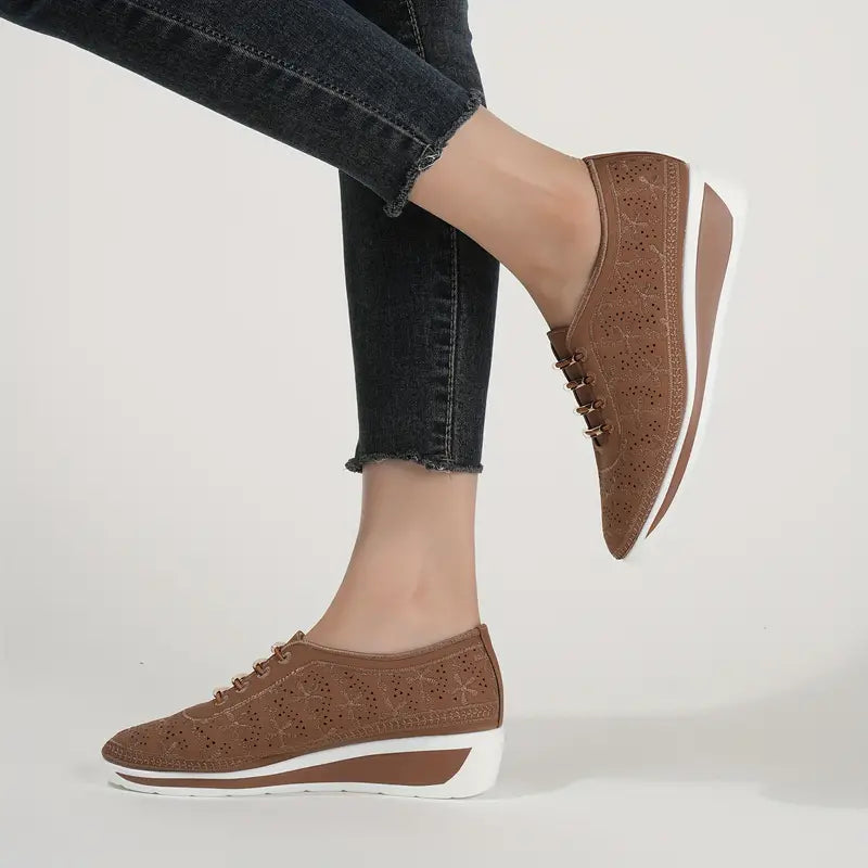 Casual low top wedge orthopedic sneakers