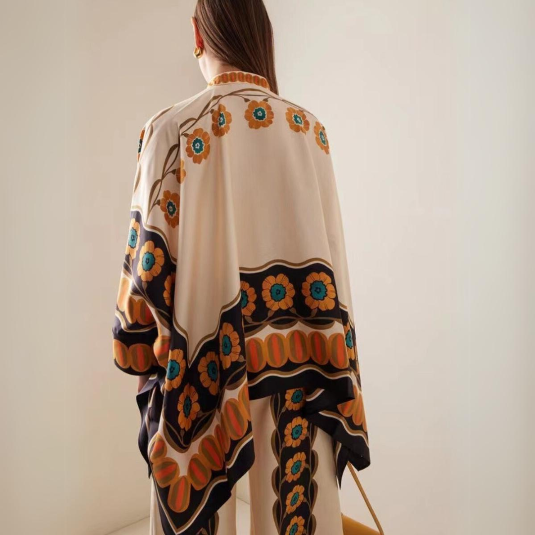 Daphne™ Relaxed Two-Piece Spring Set