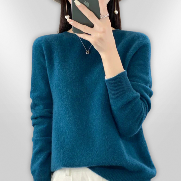LUNA | Soft Knitted Sweater