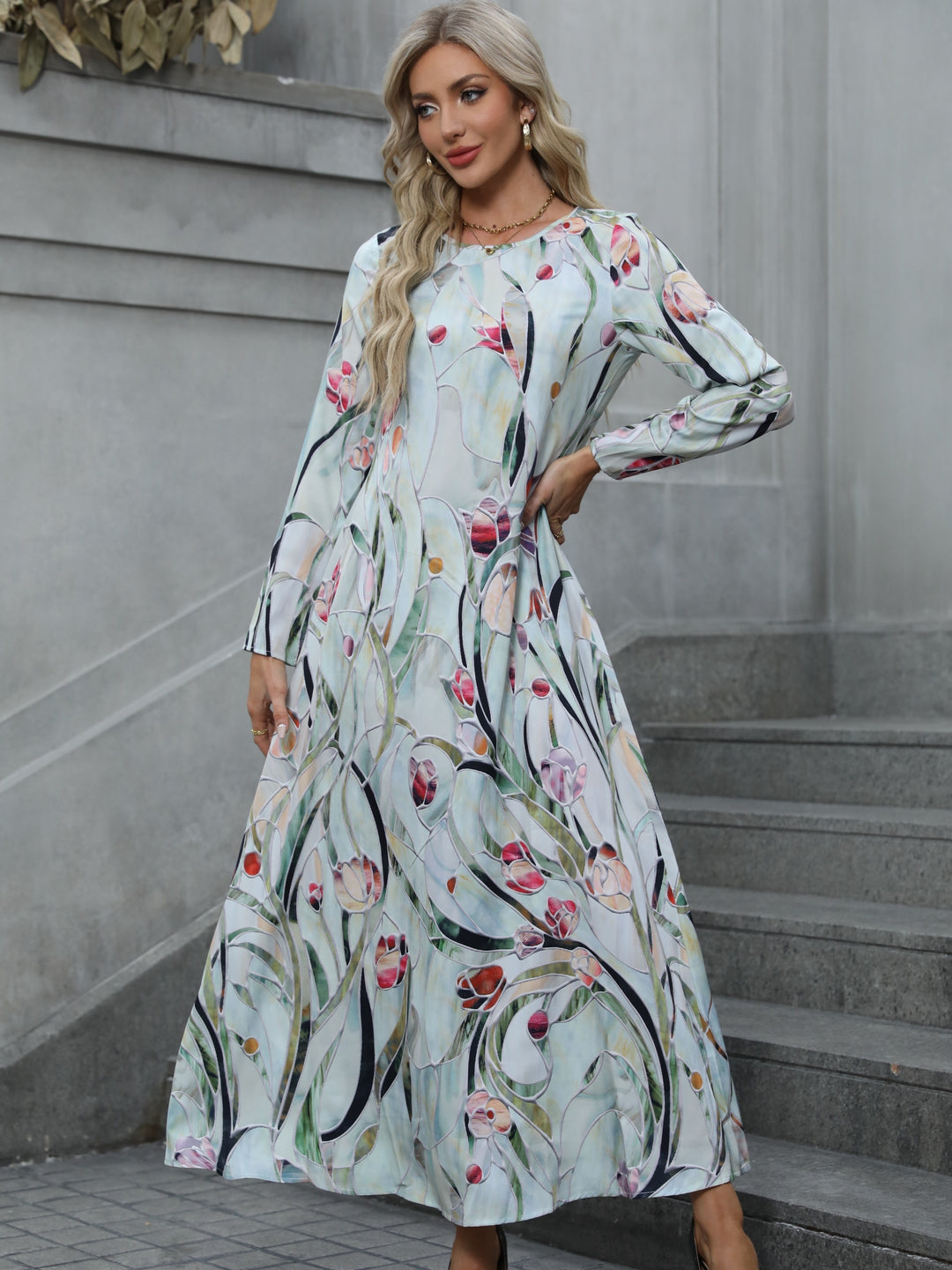 Kairi – Floral Maxi Dress