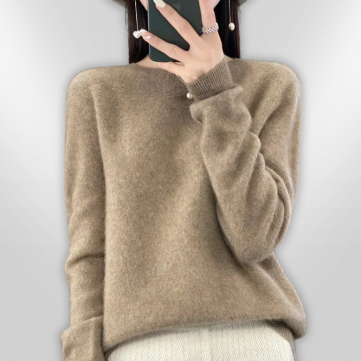 LUNA | Soft Knitted Sweater