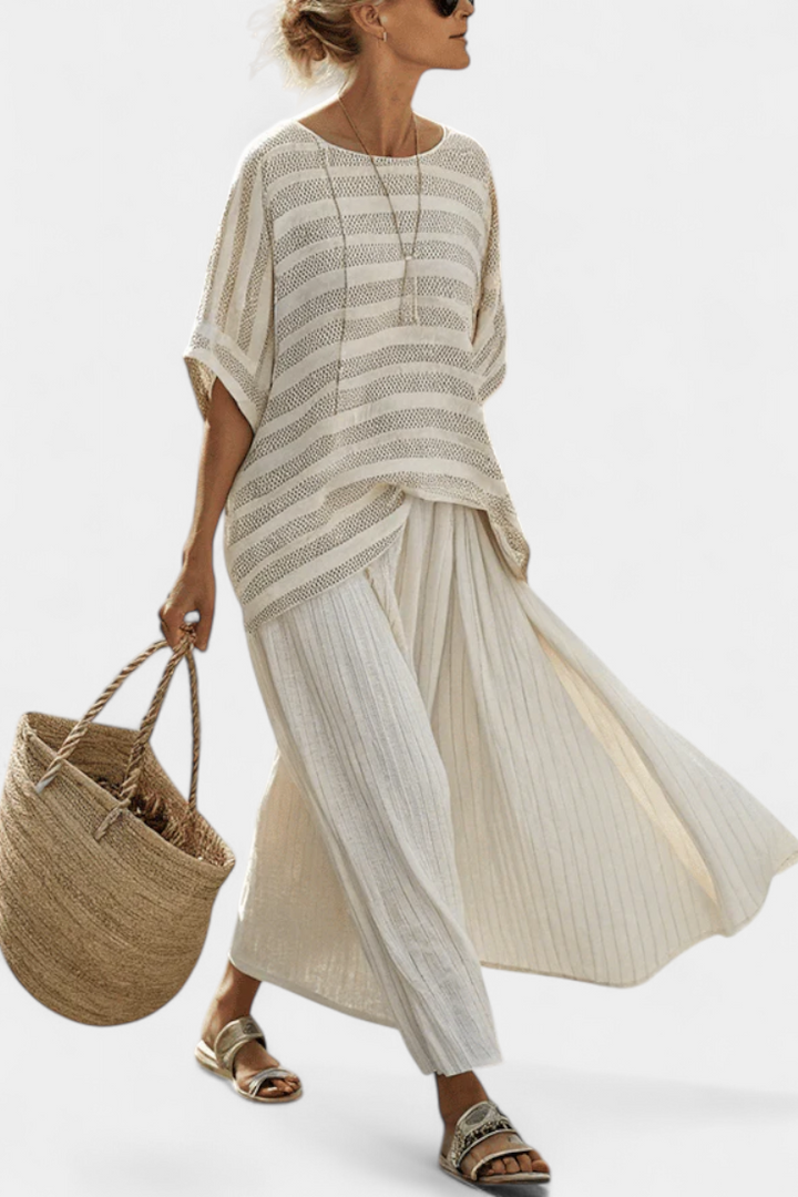 Complete Bamboo Linen Daisy Set with Elegant Striped Blouse and Flowing Pants for a Modern and Comfortable Style