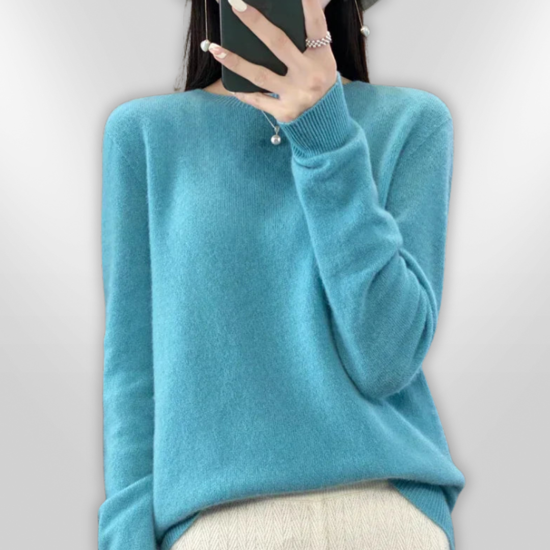 LUNA | Soft Knitted Sweater