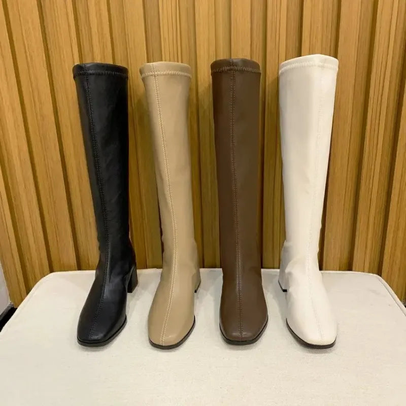 Marinella - Knee-high boots - Winter fashion