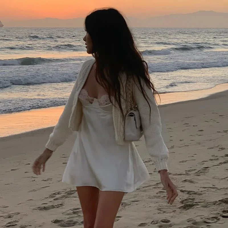 Yuki - Chic Open Neckline Finish Lingerie