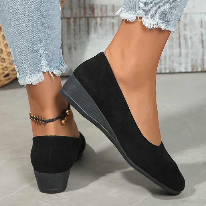 Eliane – Comfortable Ballet Flats with Wedge Heel