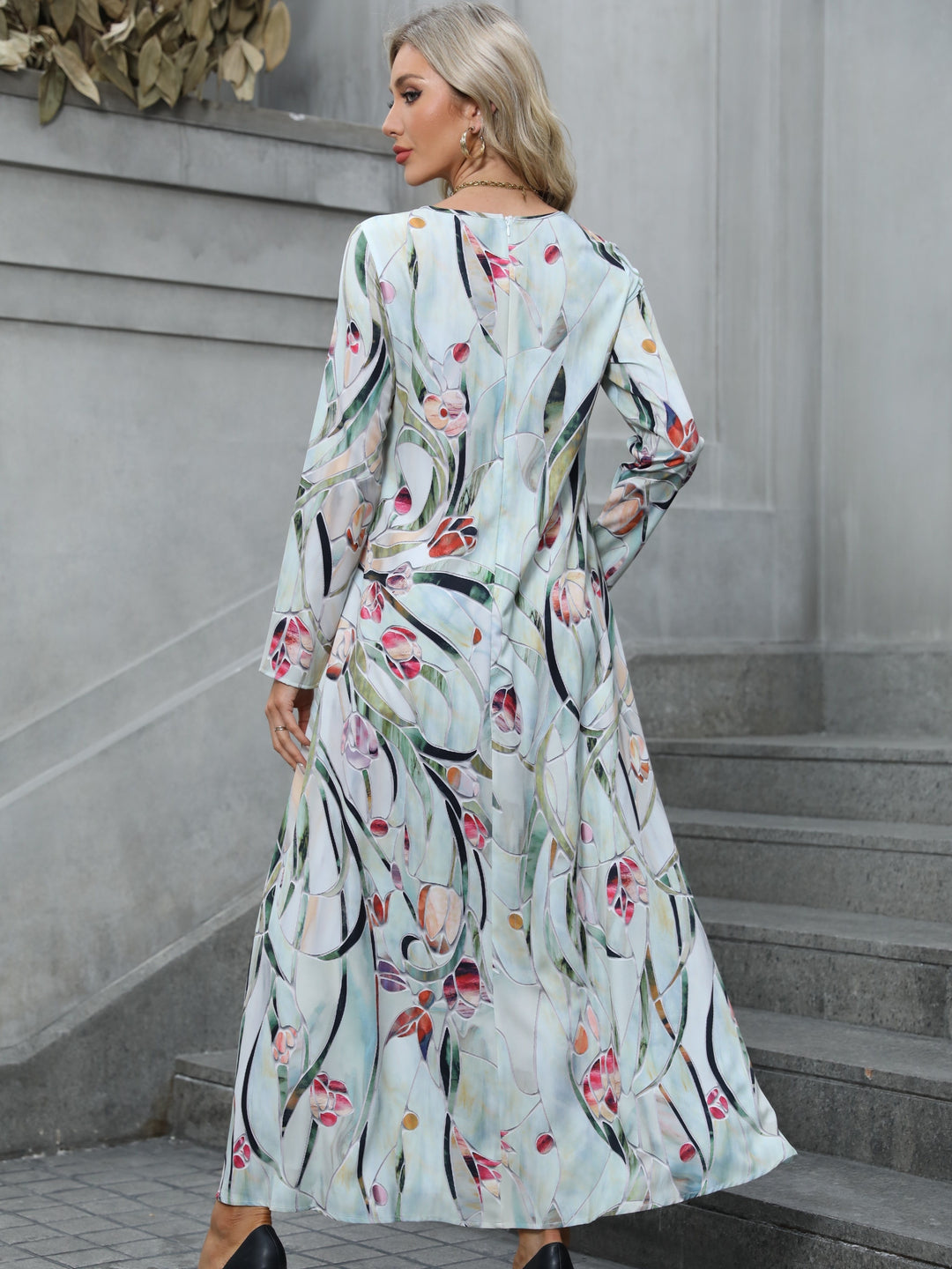 Kairi – Floral Maxi Dress