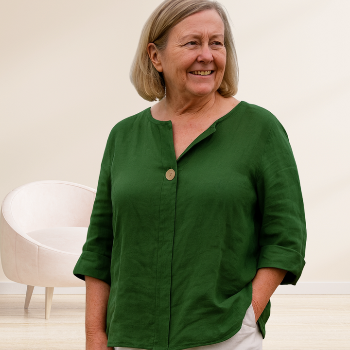 Jasmine's | Effortless V-Neck Blouse